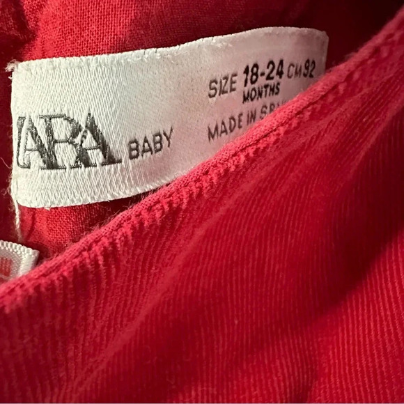 Zara baby girls size 18-24 months red corduroy dress, button down in back - Picture 3 of 4